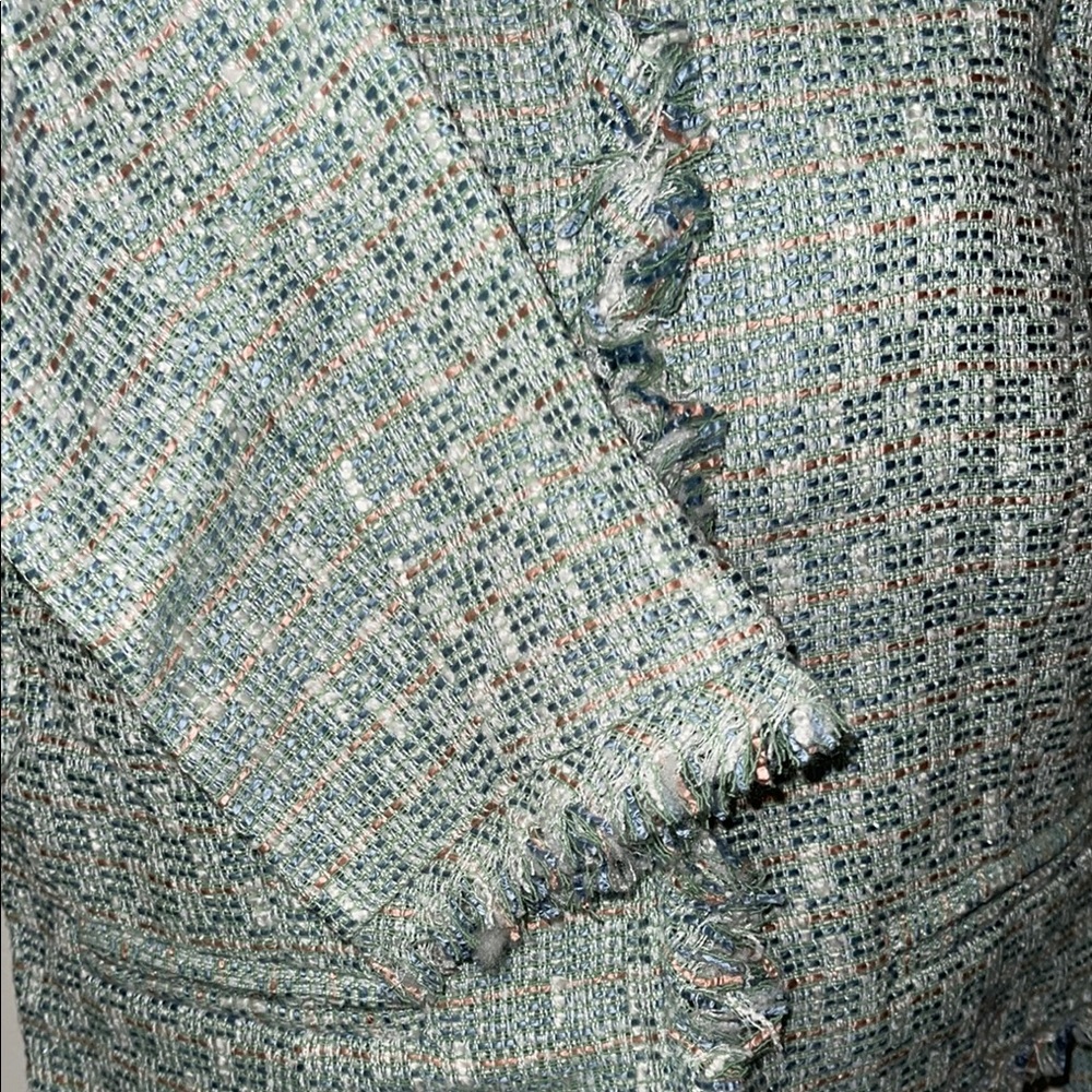 Blue Cropped Blazer with Textured Fabric - Picture 5 of 7